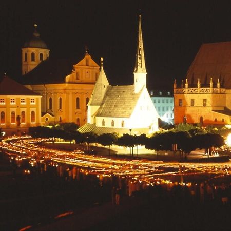 Отель Gasthof Scharnagl Альтёттинг Экстерьер фото